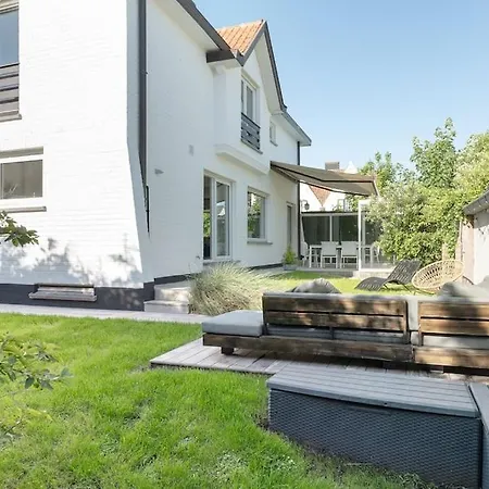Charmante In Duinbergen Holiday home Knokke-Heist